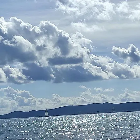 Apartma Aja Debeljak