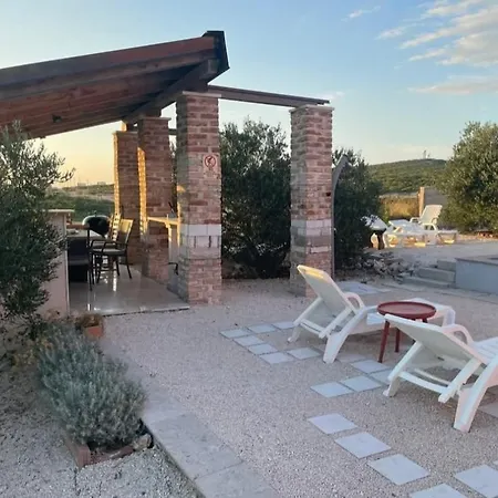 Apartma Aja * Debeljak