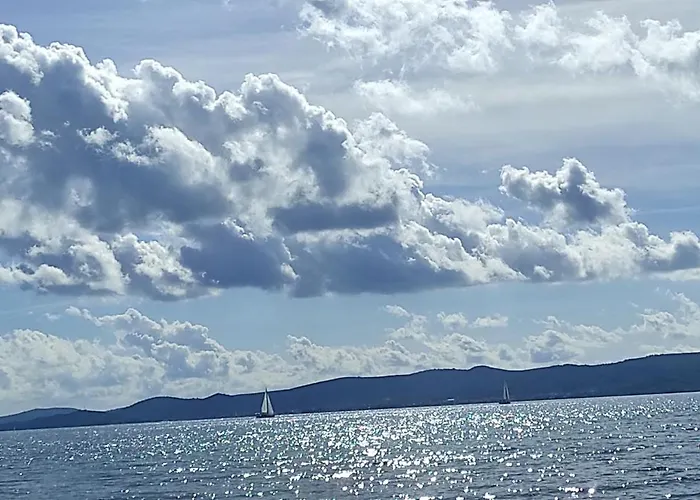 Apartma Aja Debeljak