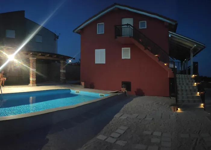 Apartma Aja * Debeljak