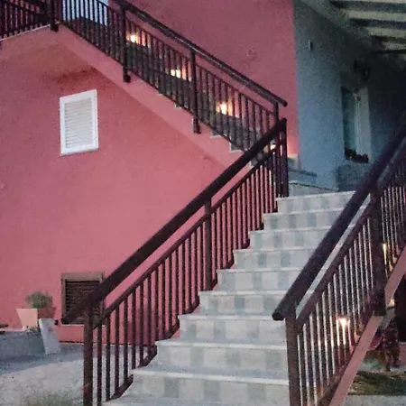Apartma Aja